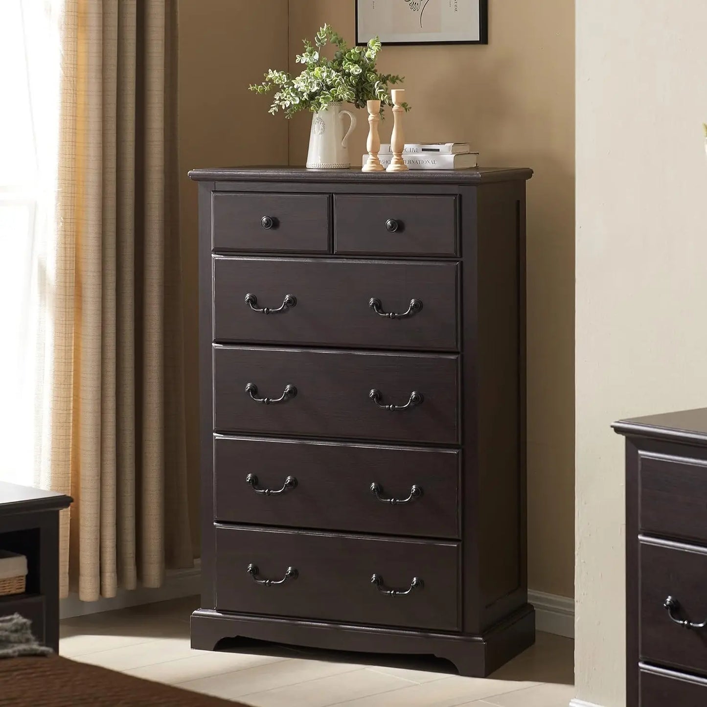 6 Or 7 Drawer Chest Dresser